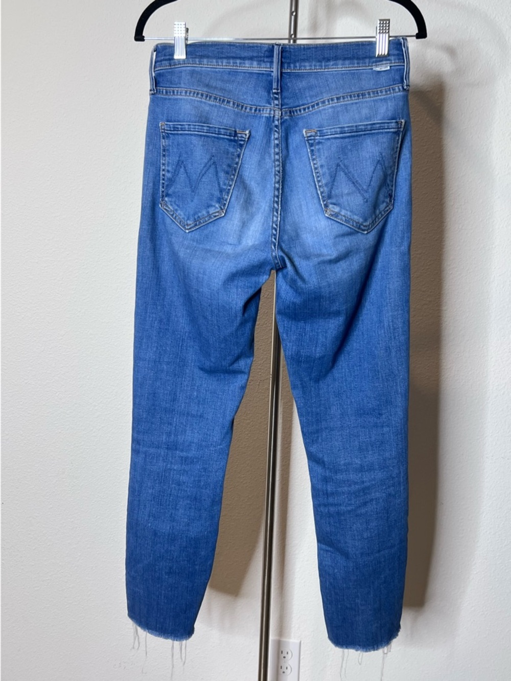 MOTHER Mid Rise Dazzler Ankle Fray Jeans - Picture 2 of 7